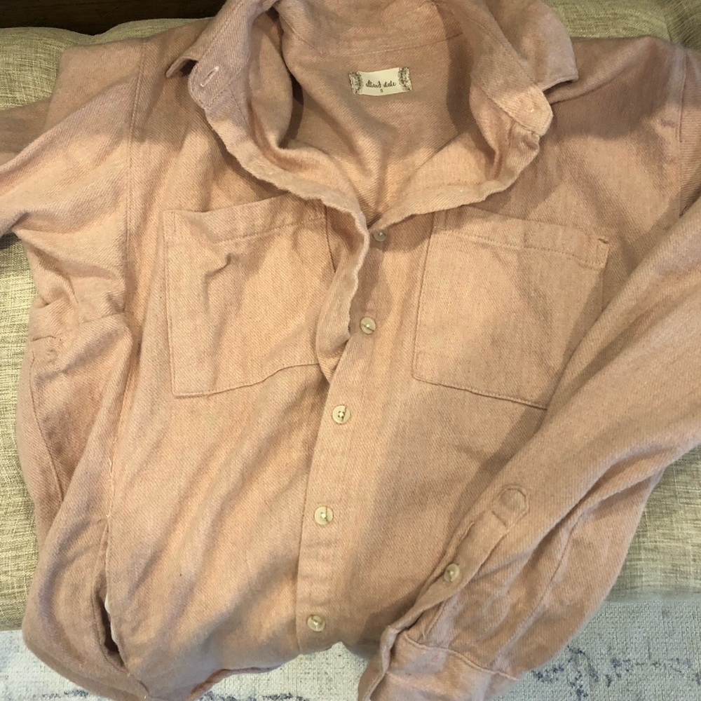 Button up w/ pockets